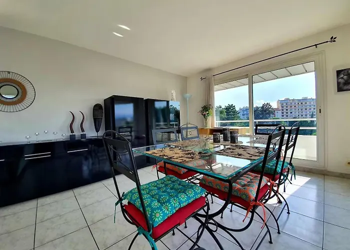 Le Soleau Mediterraneen - Proche Port Avec Parking 公寓 *