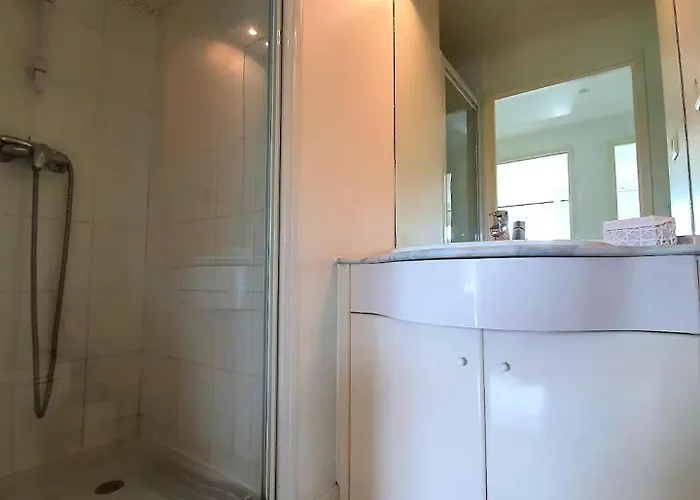 公寓 Le Soleau Mediterraneen - Proche Port Avec Parking 昂蒂布